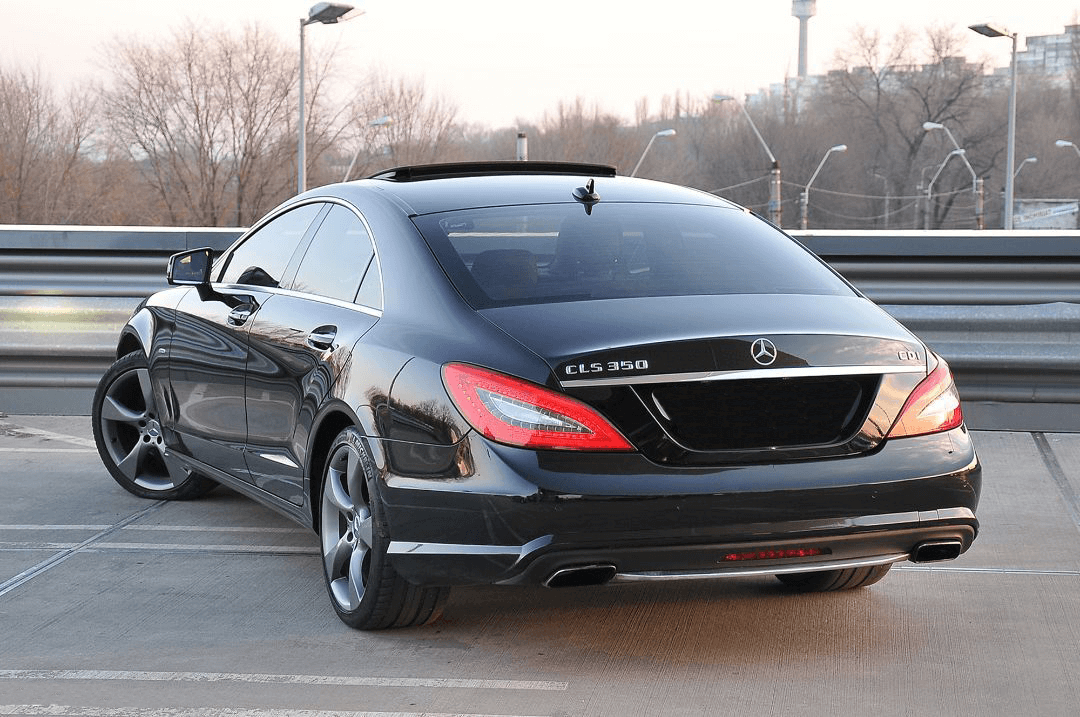 Mercedes Benz CLS 350 оранжевый